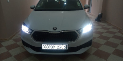 voitures-skoda-fabia-2023-akbou-bejaia-algerie