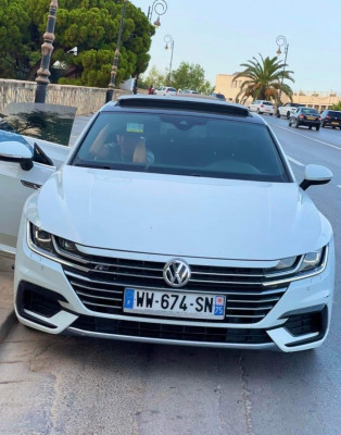 automobiles-volkswagen-arteon-2017-r-line-rouiba-alger-algerie