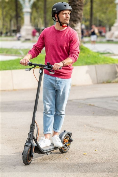 autre-segway-ninebot-f40i-trottinette-electrique-bluetooth-clignotants-700-watts-ecran-led-gris-kouba-alger-algerie