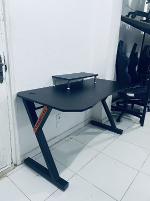 tables-pc-bureaux-bureau-gamer-mohammadia-alger-algerie