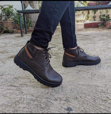 Chaussure Homme Sneaker en Cuir Tres Solide Tendance Décontracté À Lacets -  Noir - Prix en Algérie