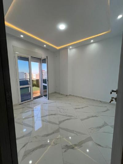 Sell Apartment F4 Alger Bordj el bahri