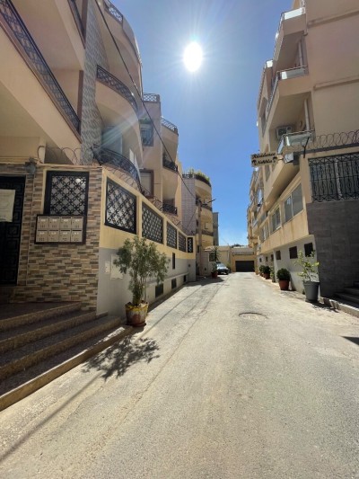 بيع شقة 4 غرف الجزائر درارية