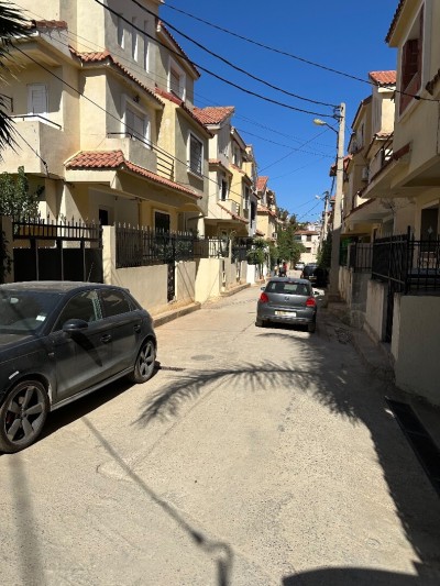 كراء فيلا الجزائر درارية
