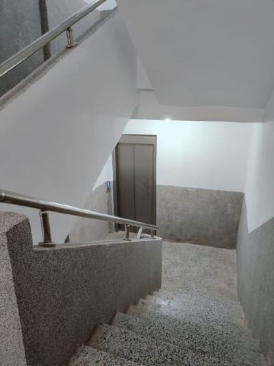 Sell Apartment F5 Alger Souidania