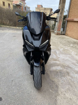 motos-scooters-vms-vmax-200cc-2021-bejaia-algerie