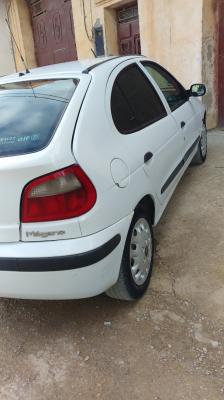 citadine-renault-megane-1-1996-sidi-aissa-msila-algerie