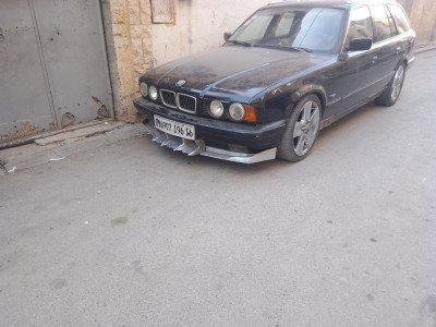 grande-berline-bmw-serie-5-1996-premium-baraki-alger-algerie