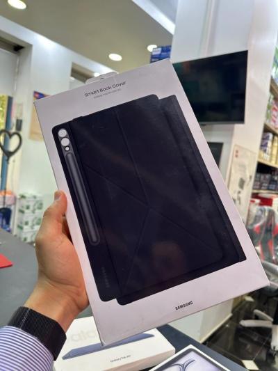 SAMSUNG GALAXY SMARTBOOK COVER TAB S9+ / S9+ 5G