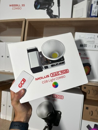 ZHIYUN MOLUS X60RGB COB Light COMBO