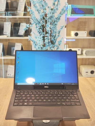  DELL  XPS 9350   I7-7500/8G/256G SSD/13.3'' TACTIL/WIN11 ETAT 10/10