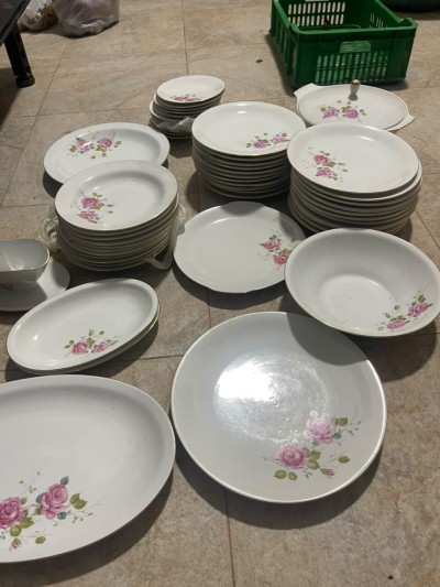 أطباق-وأطقم-المائدة-services-porcelaine-بوسفر-وهران-الجزائر
