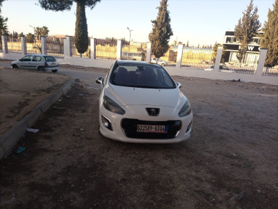 moyenne-berline-peugeot-308-2013-hdi-ain-beida-oum-el-bouaghi-algerie