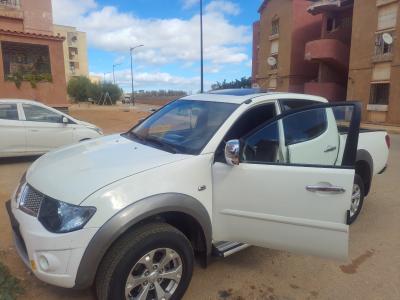 pickup-mitsubishi-l200-2015-doube-cabine-evolution-el-bayadh-algerie