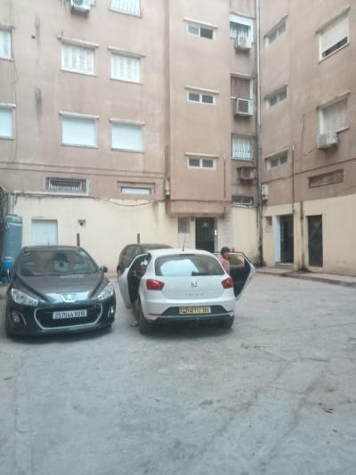 Rent Apartment F4 Alger Saoula