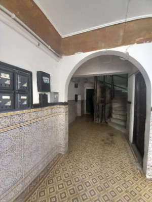 appartement-vente-f3-alger-centre-algerie