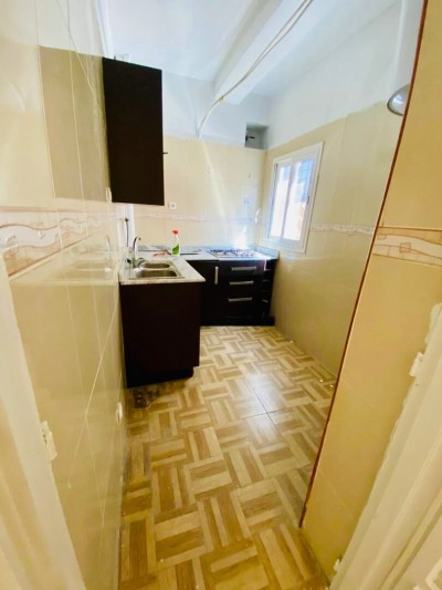 Location Appartement F4 Alger Hydra