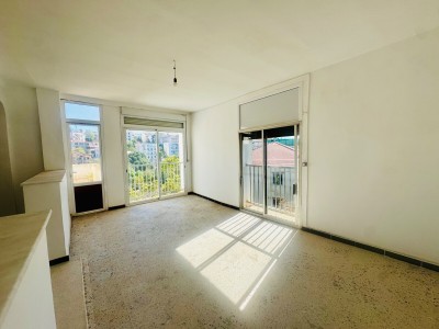 Location Appartement Niveau de villa F8 Alger Hydra