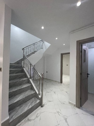 بيع شقة 4 غرف الجزائر برج الكيفان