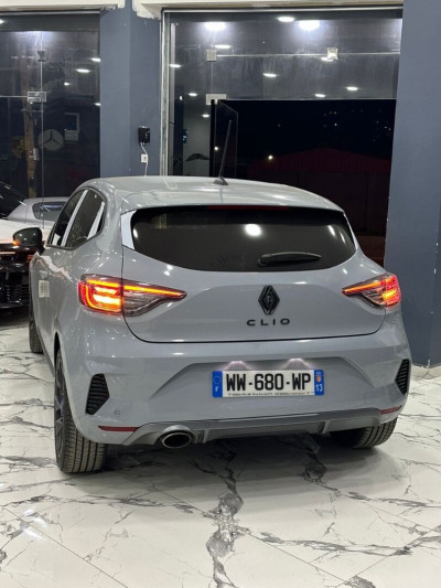 voitures-renault-clio-5-2025-alpine-meftah-blida-algerie