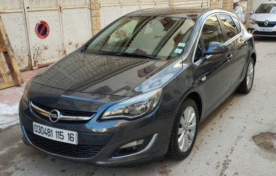 voitures-opel-astra-2015-cosmo-ouled-fayet-alger-algerie