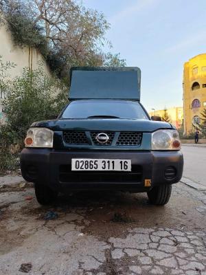 نصف-نقل-بيك-أب-nissan-pickup-2011-القبة-الجزائر
