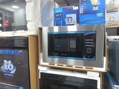 PROMO MICRO-ONDE ENCASTRABLE SCHALLENGE BY MIDEA INOX 20 L 1600W