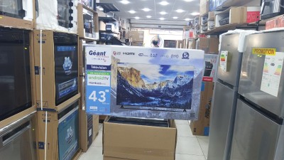 Super Promo tv Géant Qled 43 android tv ultra slim design 5 ANS DE GARANTIE 