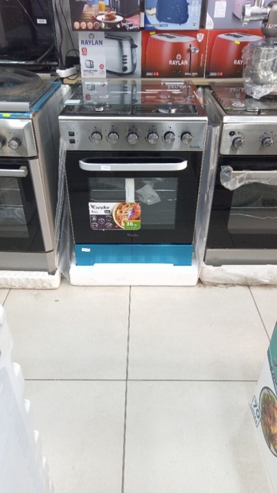 Promo cuisinière condor 4 feux 54L inox semi-fonte raviola ventilé