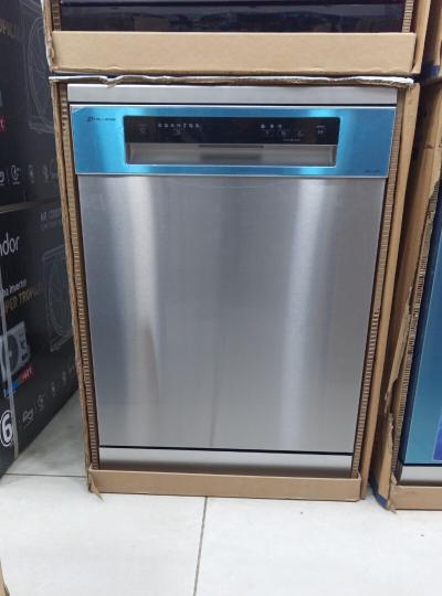 Promo lave vaisselle schallenge-by midea inox 13 couvert 7 programme option séchage 