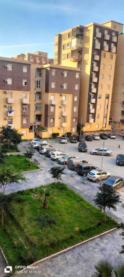 بيع شقة 4 غرف الجزائر برج البحري