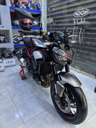 Kawasaki Z900 125ch 2025