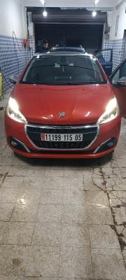 citadine-peugeot-208-2015-allure-batna-algerie