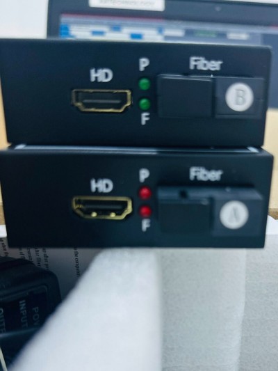  Convertisseur Média Vidéo sur Fibre Optique 