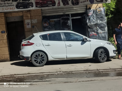 voitures-renault-megane-3-2012-beni-amrane-boumerdes-algerie