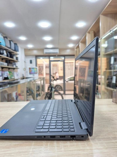 DELL Latitude 3520 14" i5 1135G7 8GB/256GB 