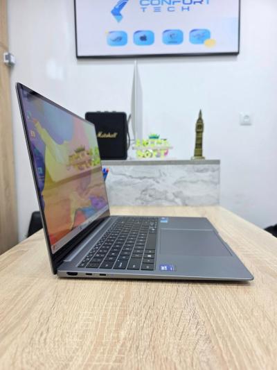  Samsung GalaxyBook5 pro 16"  Ultra 7 256V 16GB/1TB SSD 