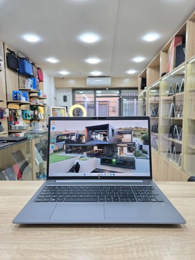 HP ZBOOK POWER 15.6 G10 Ryzen 9 7940HS/780M &  RTX 2000 ADA 8GB 64GB RAM/1TB SSD