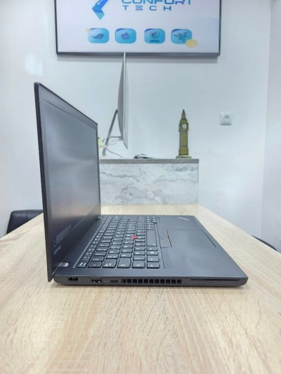 LENOVO THINKPAD T470   i5 6200U 32GB /1TB