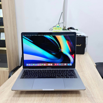 MacBook pro i5 2017 13.3" 8GB/128 GB 