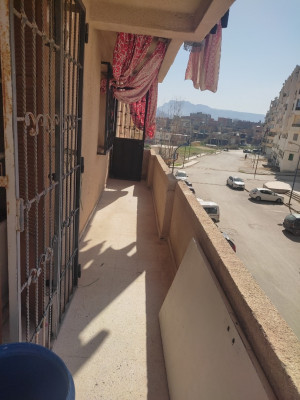 appartement-vente-f3-boumerdes-boudouaou-algerie