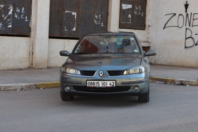 voitures-renault-laguna-2-2001-authentique-kolea-tipaza-algerie