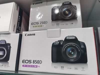 CANON EOS 850D 18.55 STM