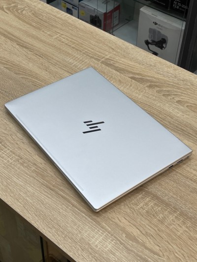 HP ELITEBOOK 660 G11 ULTRA 5 125U 8G RAM DRR5 512 INTEL IRIS XE 16 POUCE FHD 