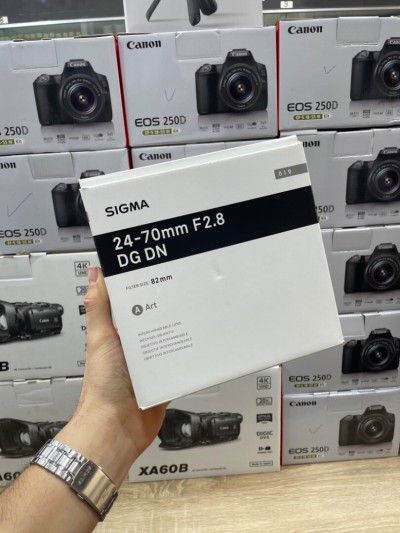 SIGMA ART 24-70mm mark ii F2.8 Sony E-mount 