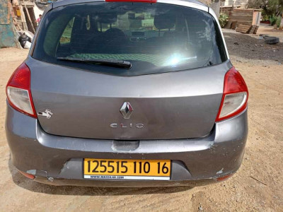 voitures-renault-clio-3-2010-souidania-alger-algerie