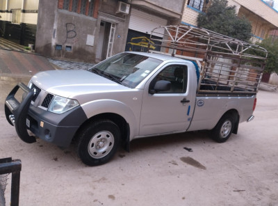 utilitaire-nissan-navara-2014-ain-touila-khenchela-algerie