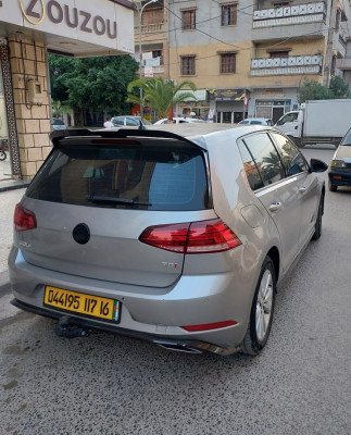 voitures-volkswagen-golf-7-2017-baraki-alger-algerie