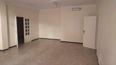 Rent Villa floor F6 Sétif Setif