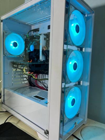 unites-centrales-pc-gamer-les-eucalyptus-alger-algerie